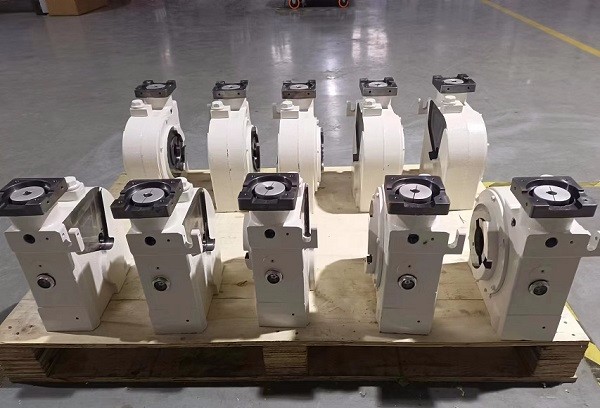 艾思捷定制玻璃、陶瓷行業(yè)專用減速機.jpg